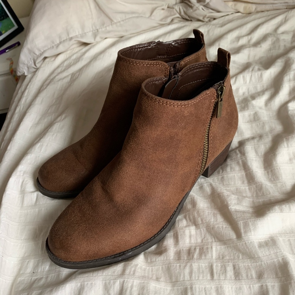 Brand new Carlos ankle boots